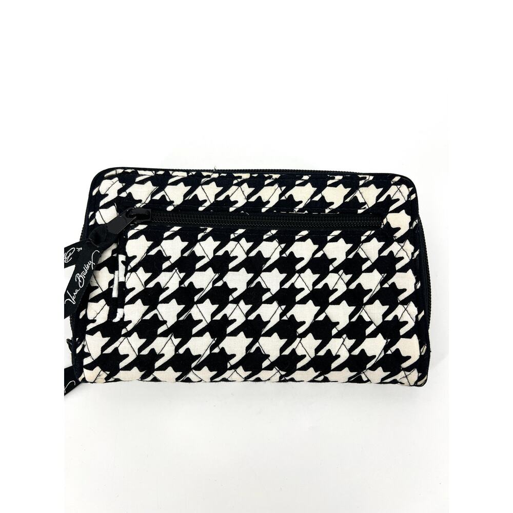 Vera Bradley Midnight Houndstooth Turn Latch Zip Around Wallet Preowned - Picture 2 of 6